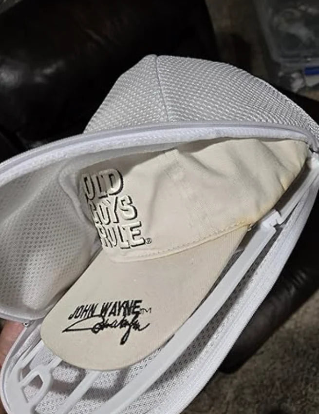 Arrête de jeter ta casquette préférée